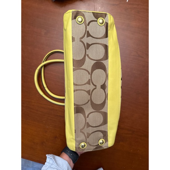 Coach Park Signature tote purse F19725 tan green - Picture 7 of 16